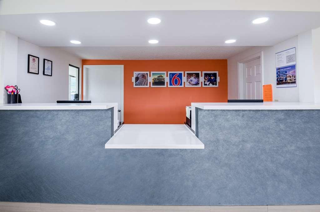 Motel 6 Troutville, Va Interiør bilde